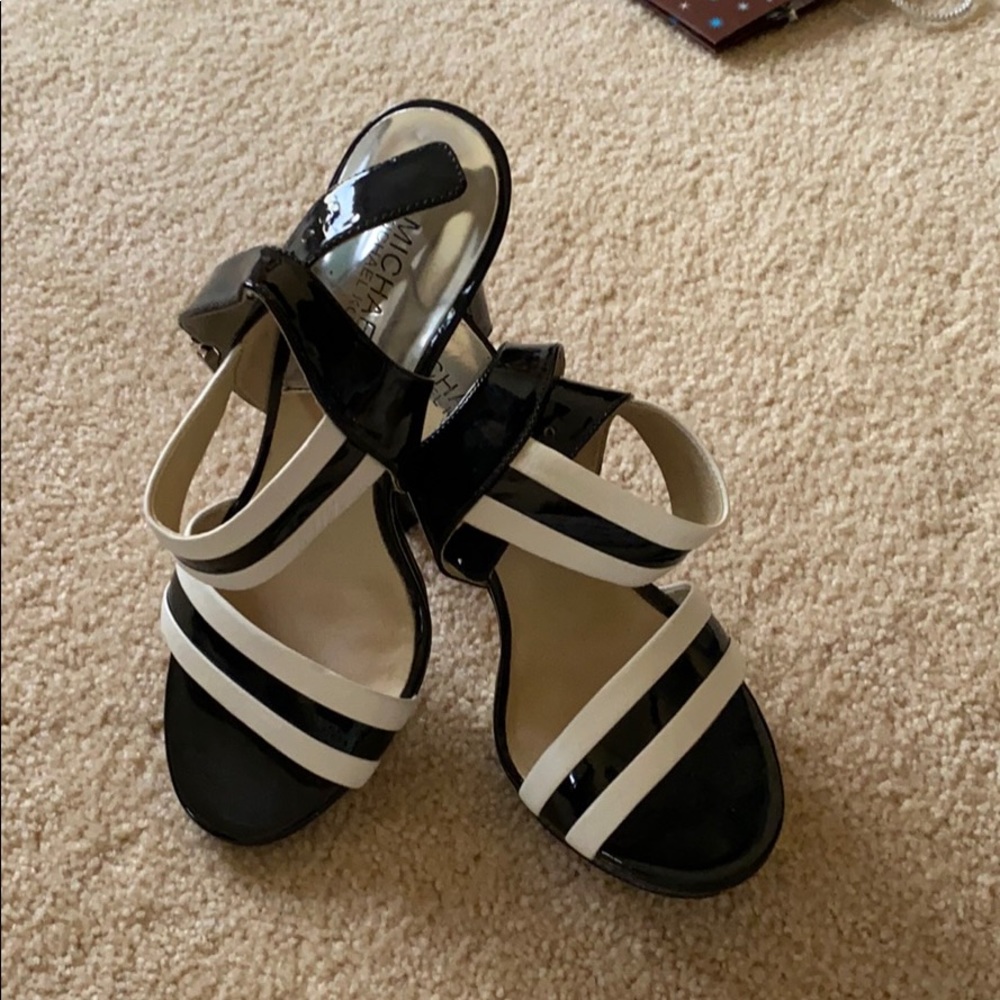 Barely worn open toe MK heels